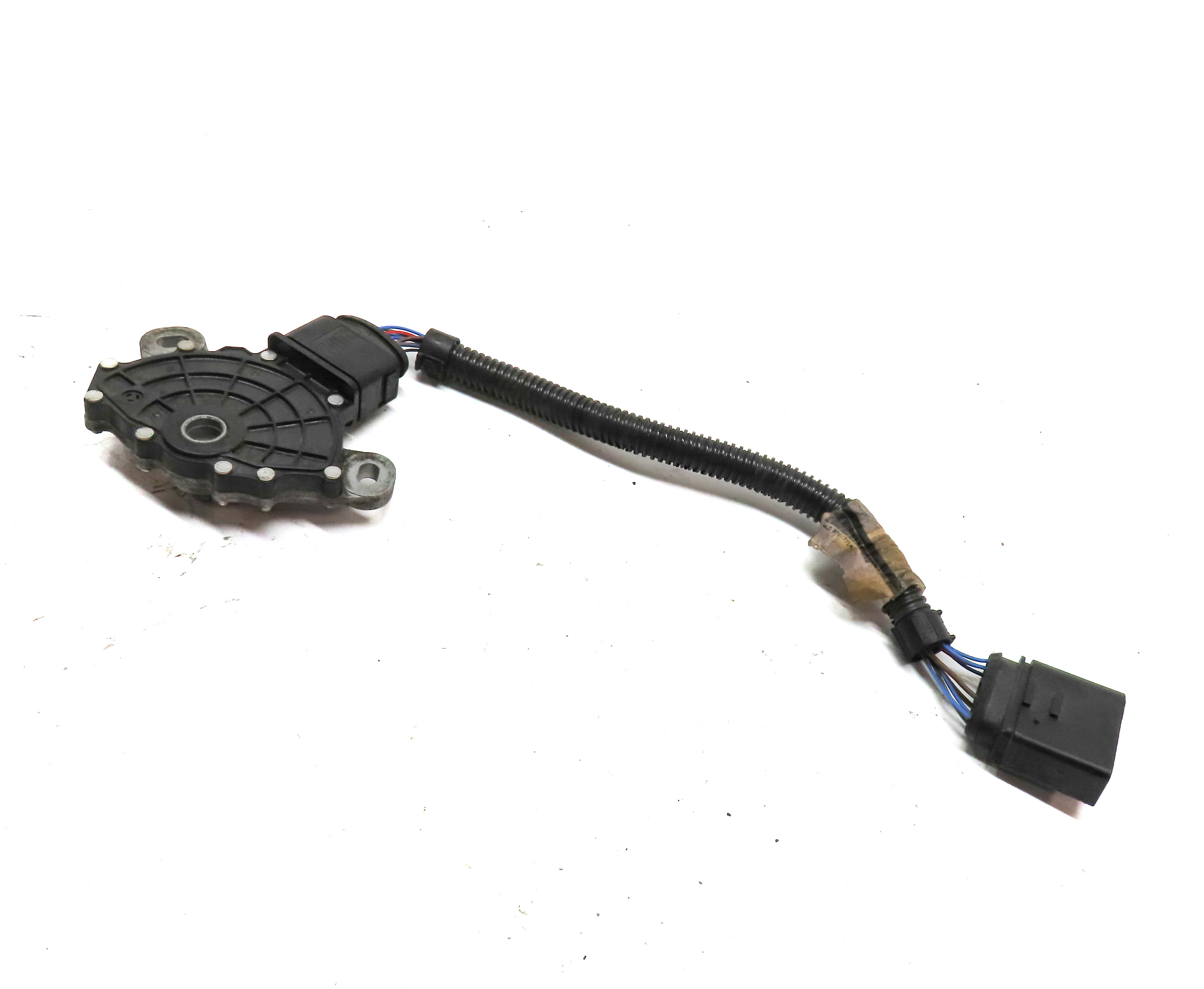 2013 AUDI Q7 (4L) 3.0L SUPER (CTWB) AUTO NEUTRAL SAFETY SWITCH w/ HARNESS — exact item pictured